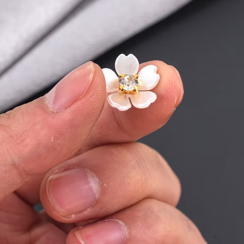 50 elegant white and golden pl - Jewelry Making For Adults ulasan dan harga